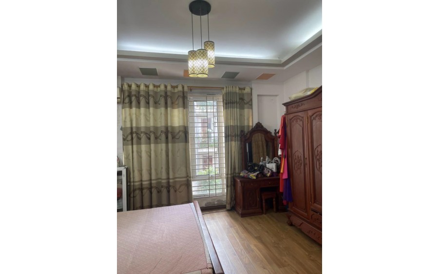 Cho thuê nhà ngõ ba gác Hoàng Hoa Thám - Ba Đình - 60m - 6 tầng - 25 triệu cho làm CHDV